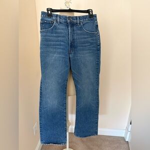 Classic Blue Women’s Jeans 
Relaxed Bootcut
